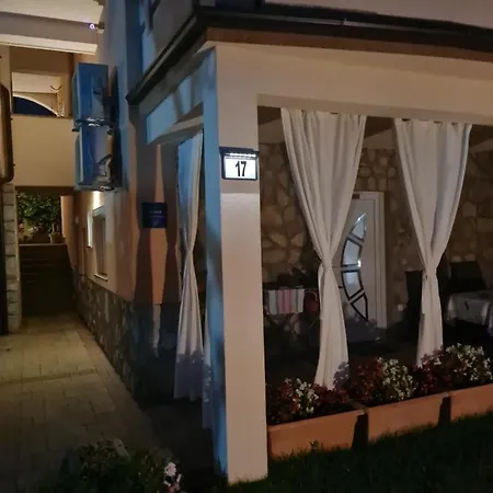 Ruza Apartamento Krk Town