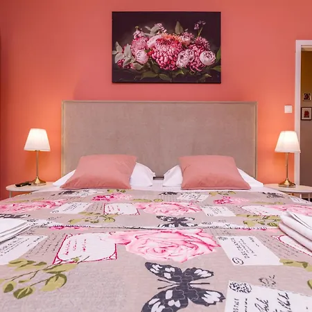 Apartament Ruza